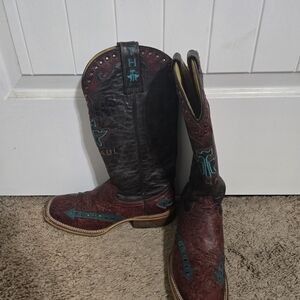 Tin Haul Black and Brown Heeled Boots